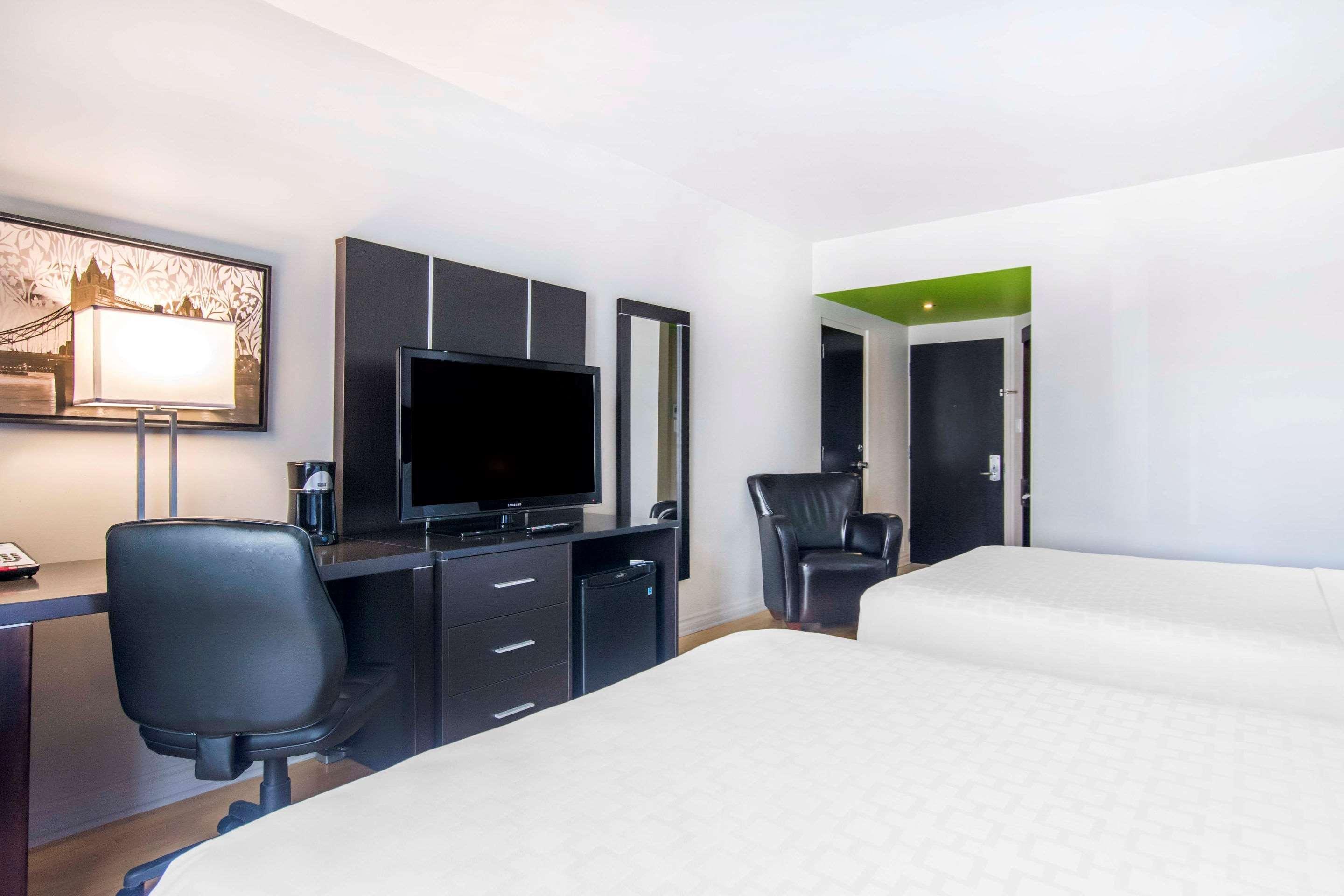 Travelodge By Wyndham Trois-Rivières Esterno foto