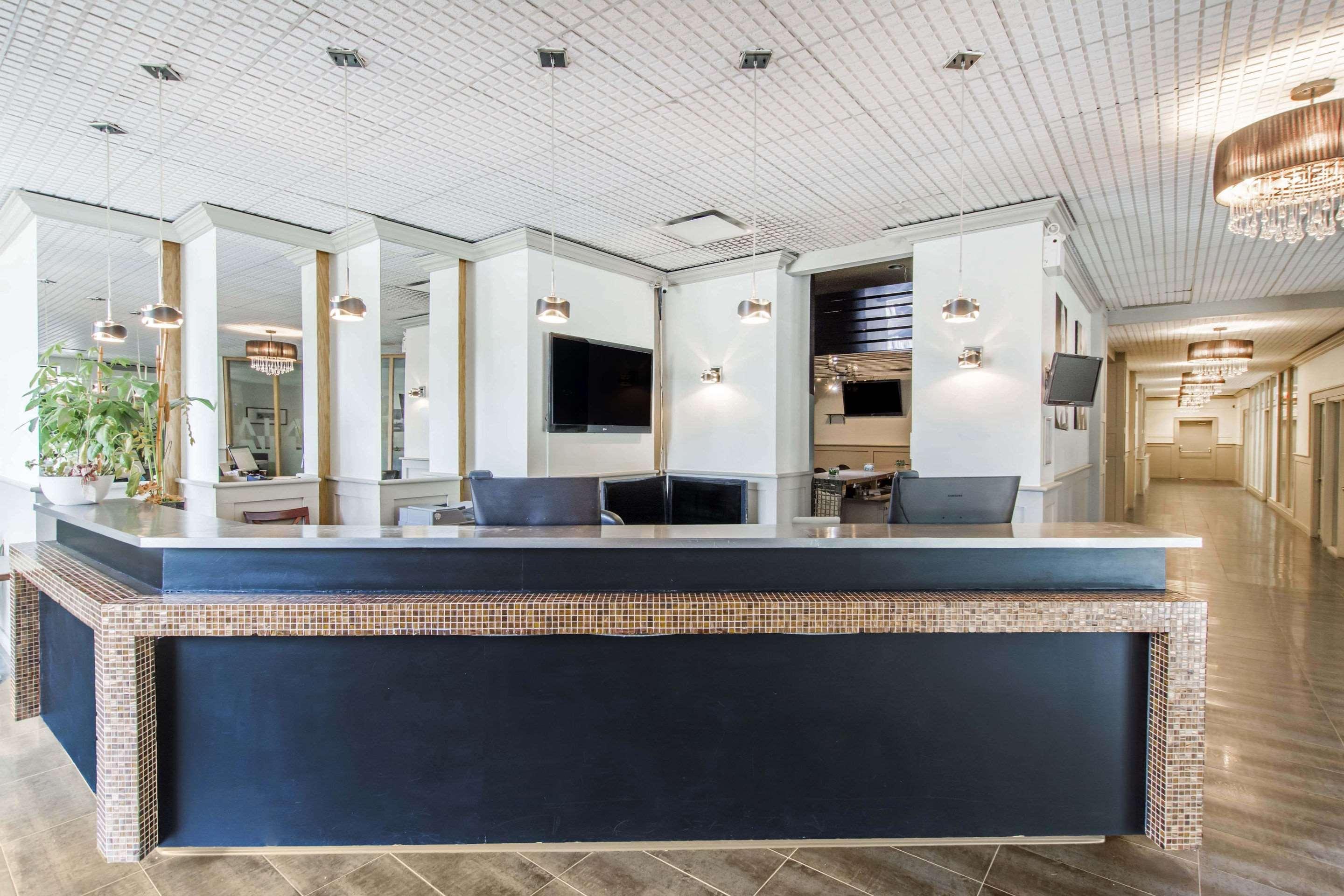 Travelodge By Wyndham Trois-Rivières Esterno foto
